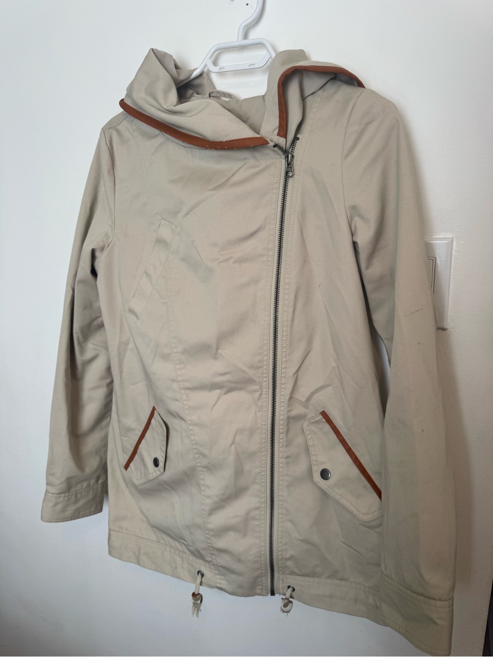Women's Beige Hooded Anorak Rain Jacket with Brown Trim